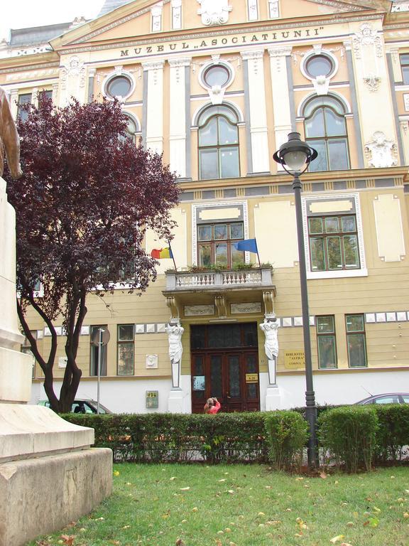 Central City Ap Sibiu Ngoại thất bức ảnh